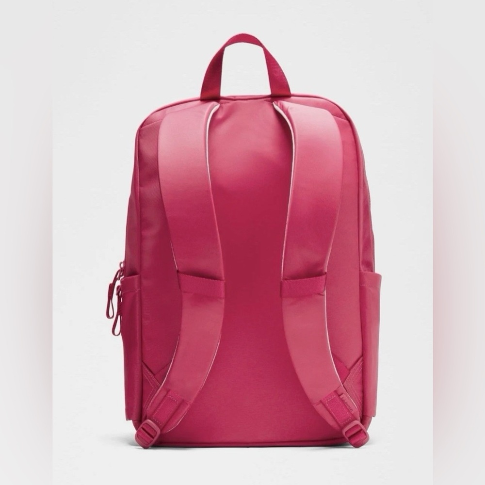 Lululemon NWT Everywhere Backpack 22L Tech Canvas Raspberry Coulis - Picture 2 of 8